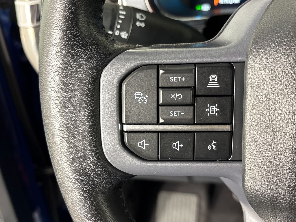 Certified Used 2023  Ford Lariat image 17