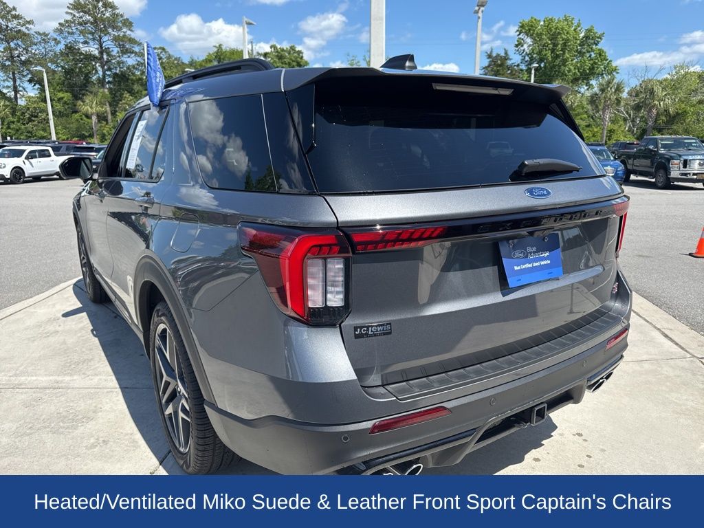 2025 Ford Explorer ST