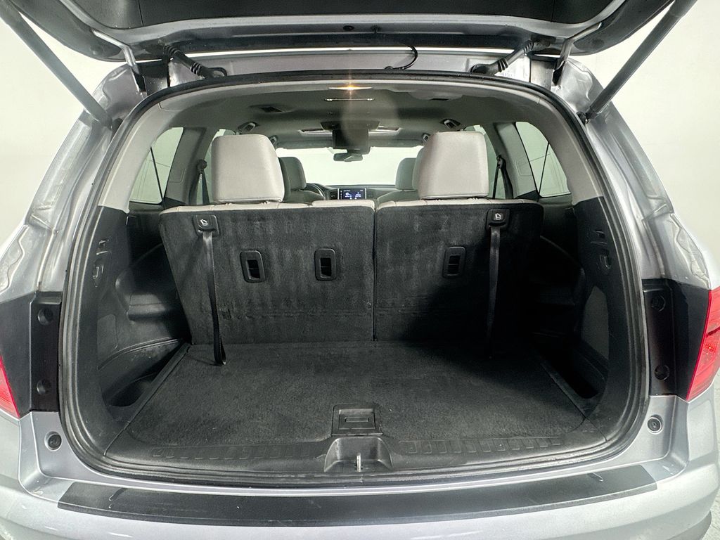 Used Car 2016 Honda Pilot  Touring For Sale Under $12,000 In Austin, Texas