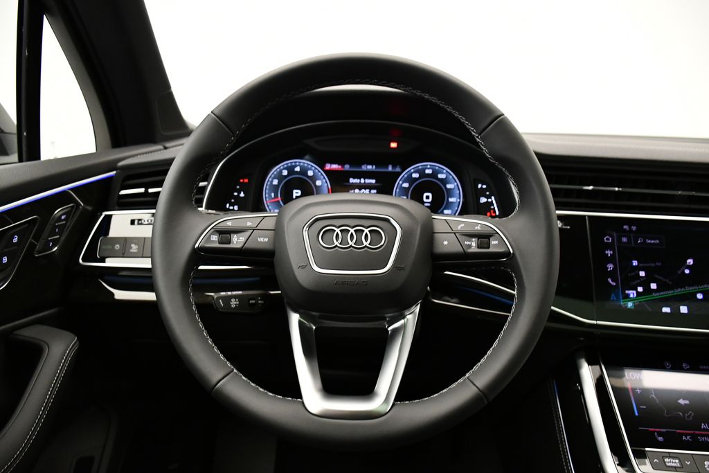 Thumbnail: 2025 Audi Q7 - 22