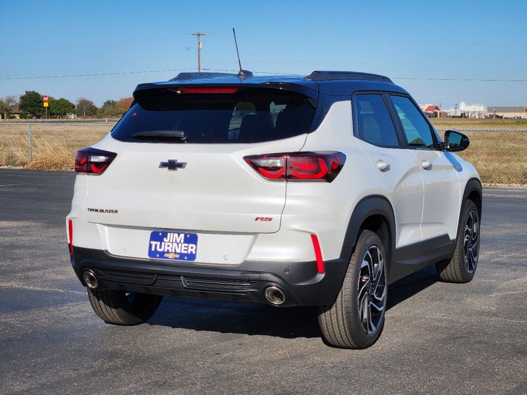 2025 Chevrolet TrailBlazer RS 3