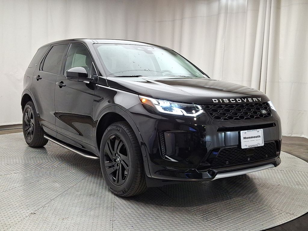 2025 Land Rover Discovery Sport S 3