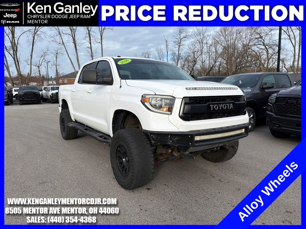 2016 Toyota Tundra Limited CrewMax 5.7L FFV 4WD
