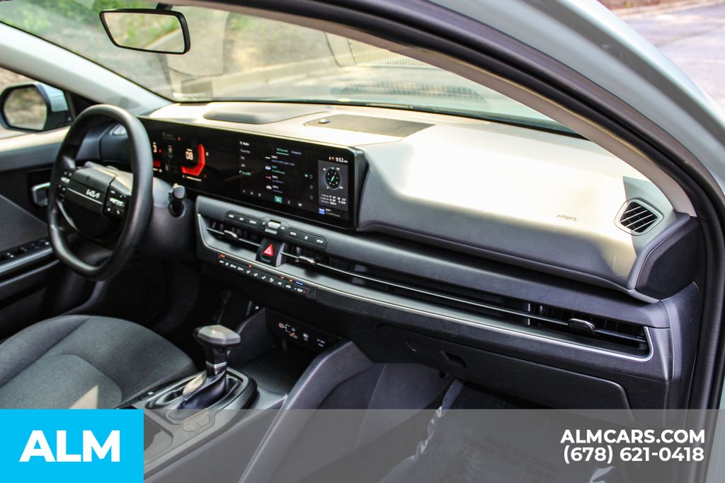 Used 2025 Gray Kia LXS image 23