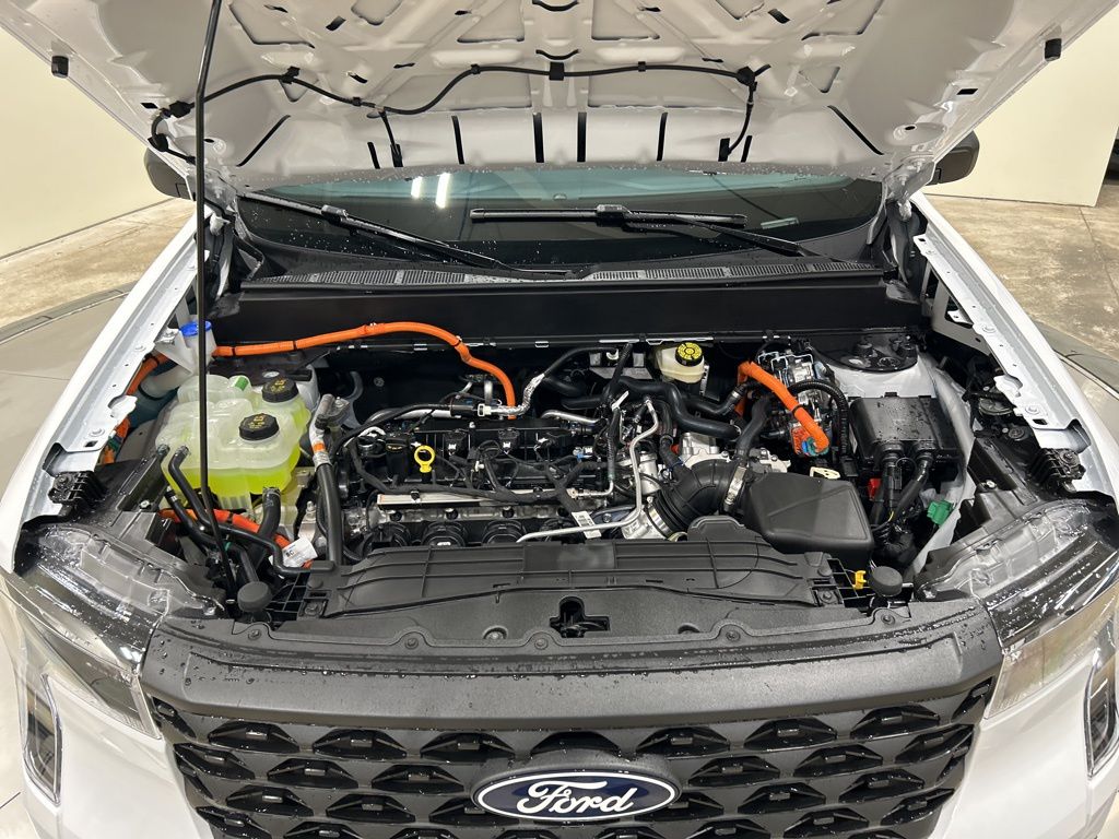 new 2025 Ford Maverick car, priced at $30,975