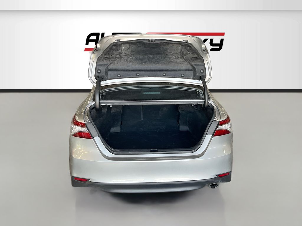 Used 2023 Silver Toyota XLE image 25