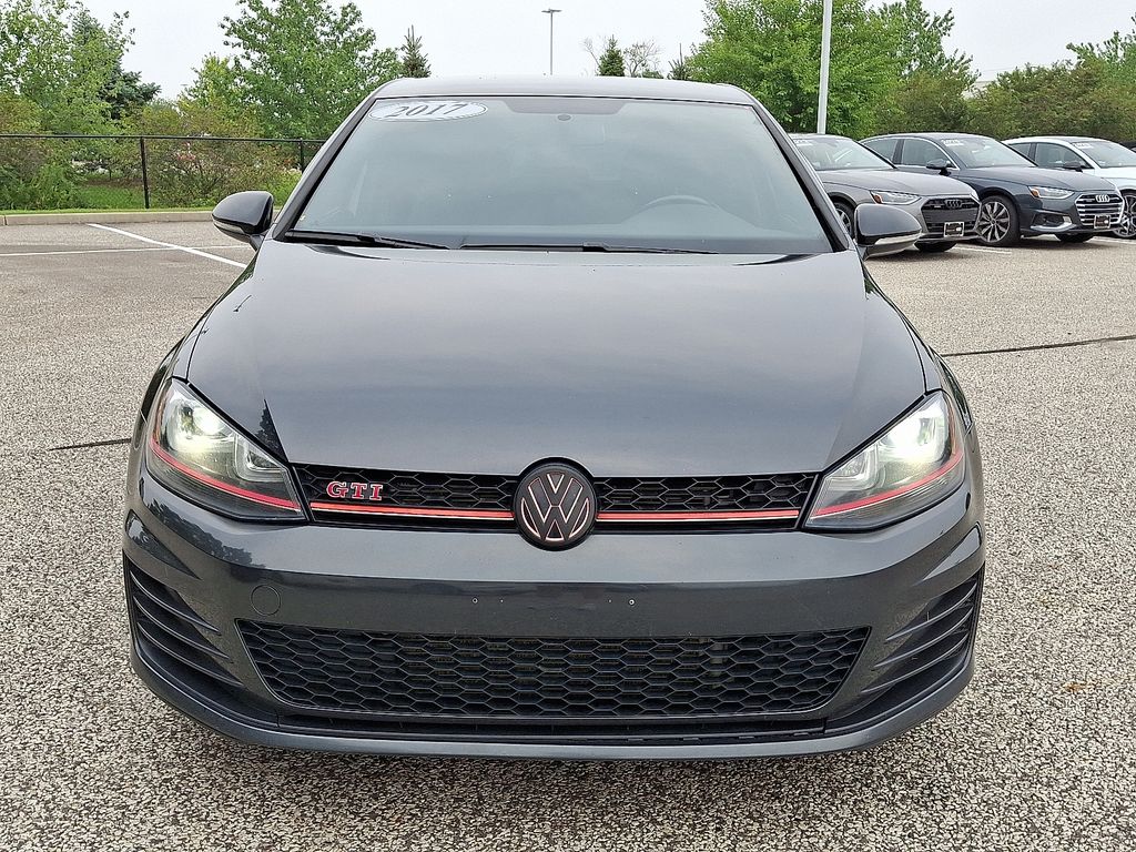 Thumbnail: 2017 Volkswagen Golf - 2