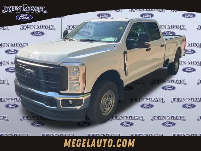 2024 Ford F-350 Super Duty XL Crew Cab 4WD