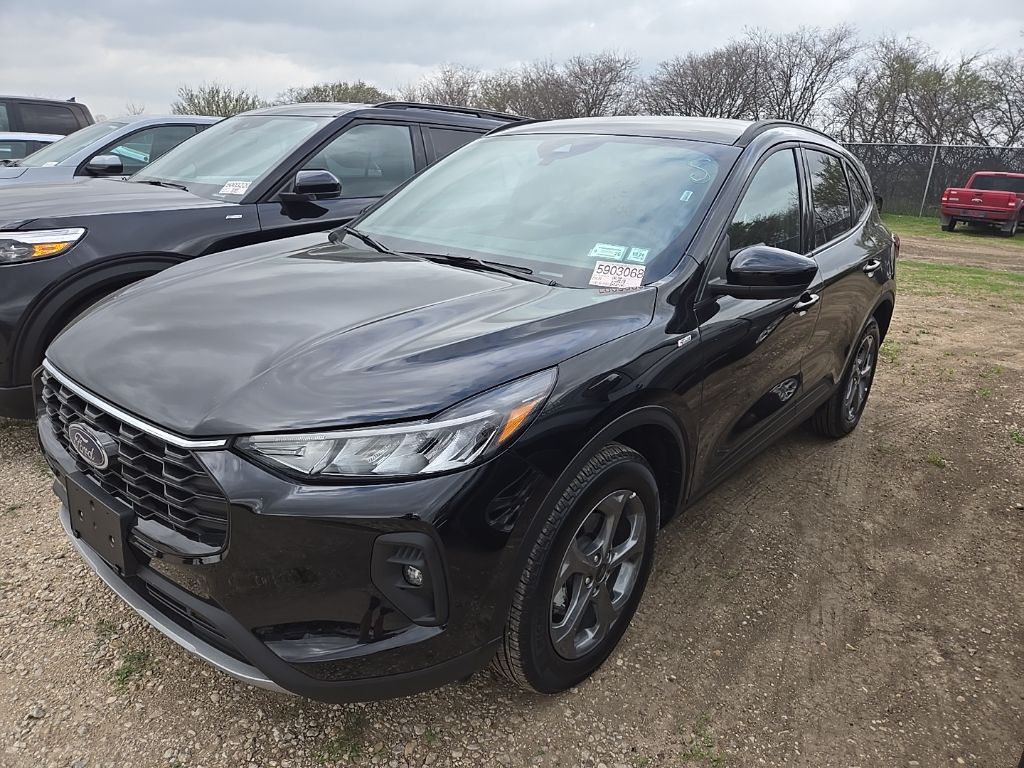 2025 Ford Escape ST-Line Select AWD