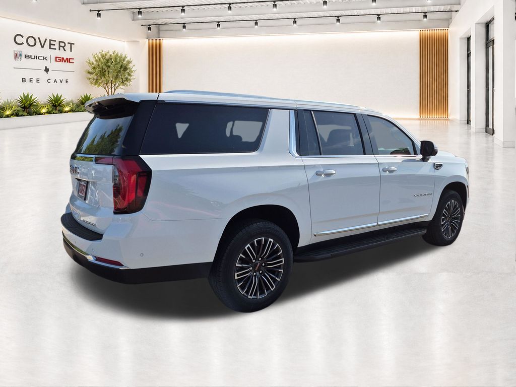 New 2026 White GMC Elevation image 11