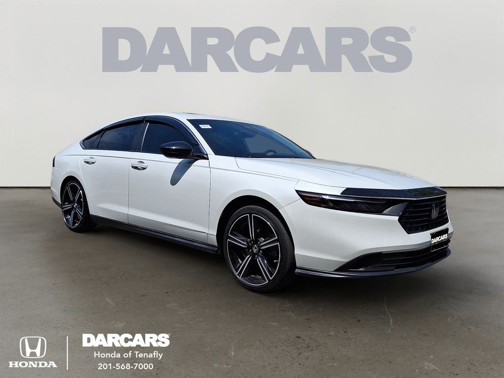 Platinum White Pearl 2024 Honda Accord Hybrid Sedan Front-Wheel Drive Continuously Variable Transmission