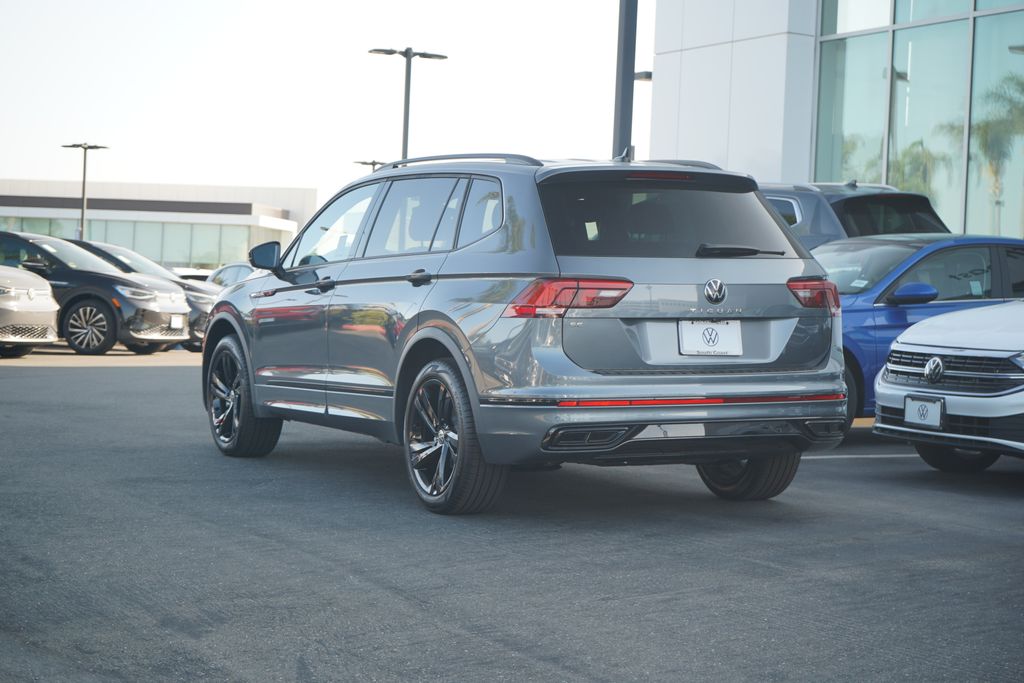 2024 Volkswagen Tiguan 2.0T SE R-Line Black 3