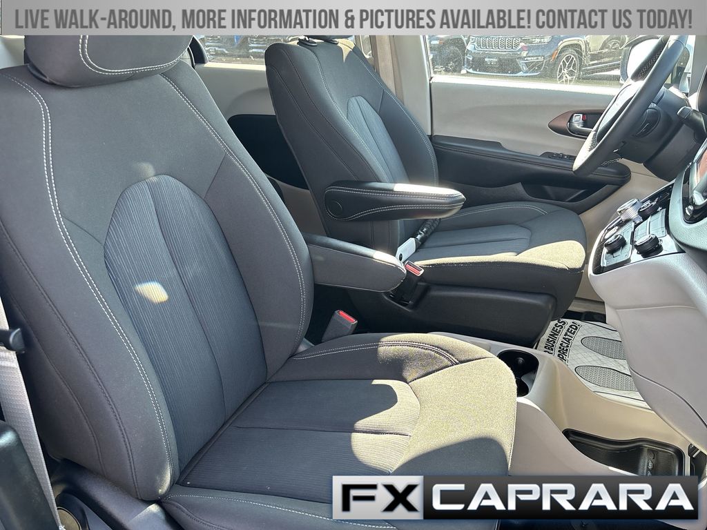 Used 2023 Chrysler Voyager Van