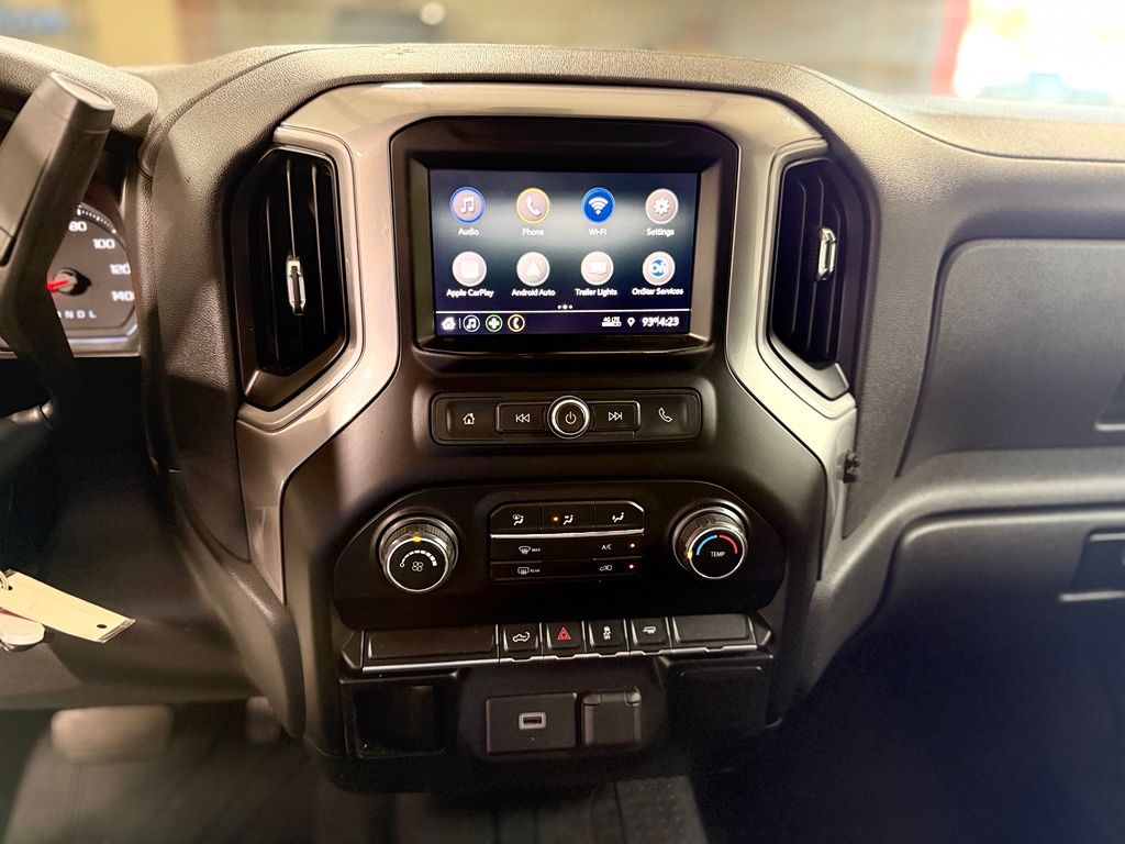 Used 2020 Silver Chevrolet Custom image 15
