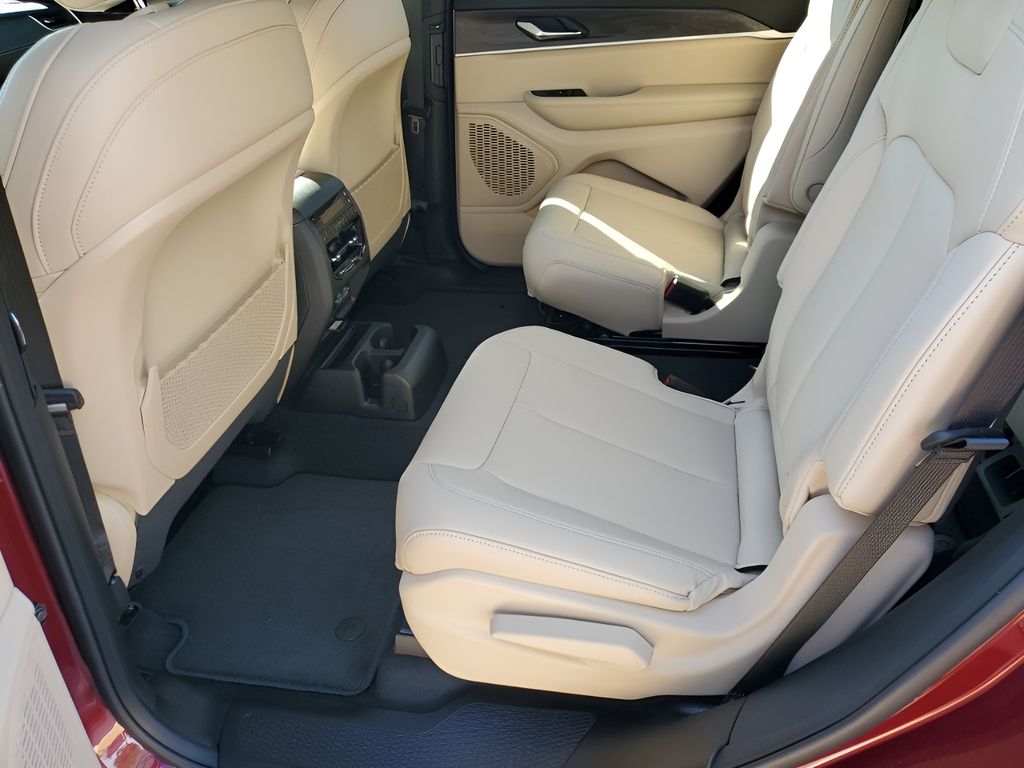 New Car 2025 Jeep Grand Cherokee L  Limited For Sale Under $40,000 In Austin, Texas