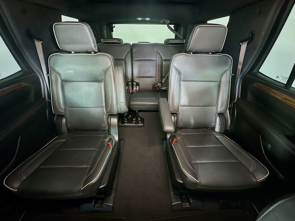 Used 2024 Gray Chevrolet Premier image 13