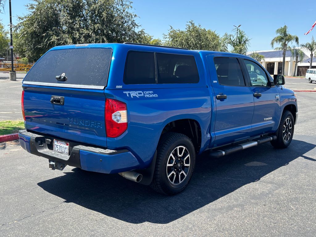 Thumbnail: 2016 Toyota Tundra - 5