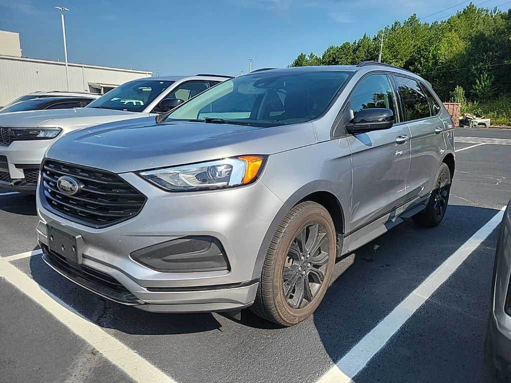 Iconic Silver Metallic 2024 Ford Edge SUV / Crossover All-Wheel Drive 8-Speed Automatic