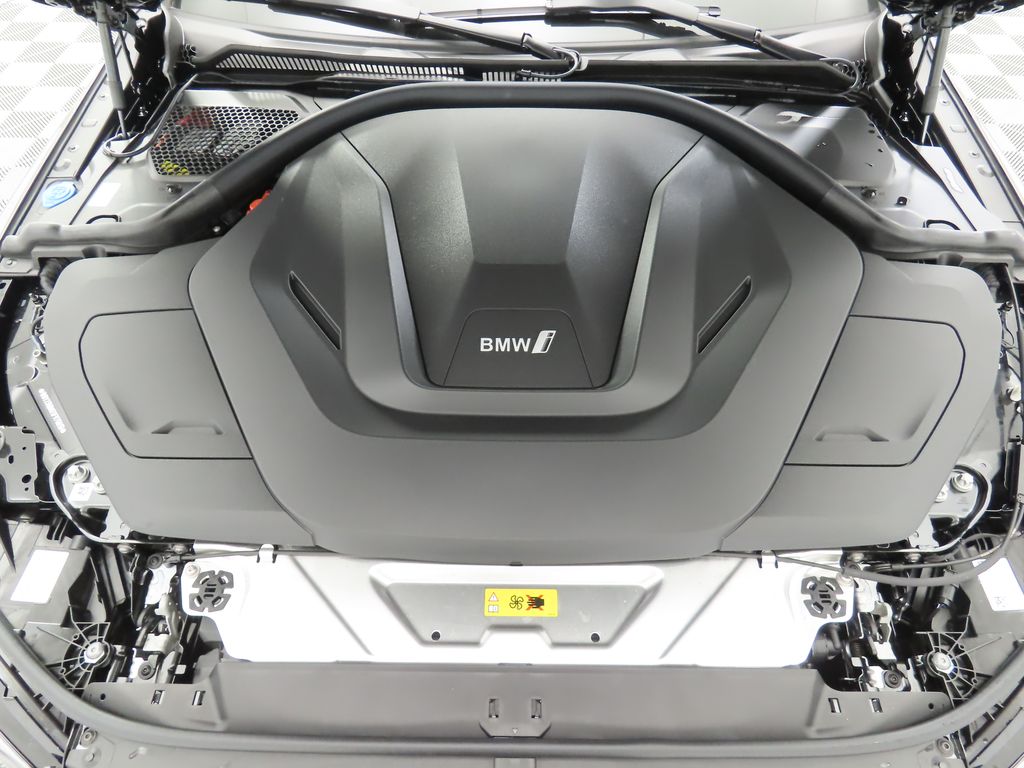 Thumbnail: 2025 BMW i4 - 29