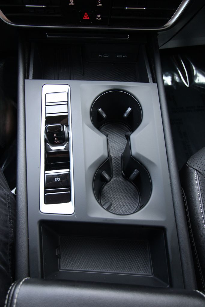 Used 2025 Volkswagen Atlas SUV