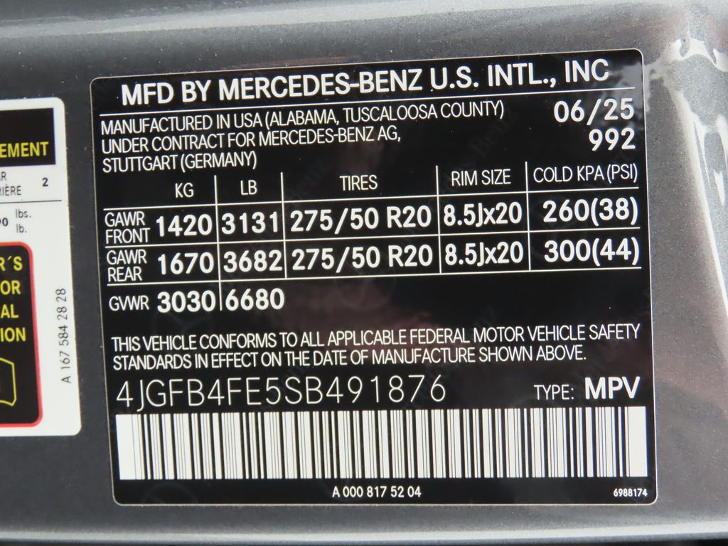 Thumbnail: 2025 Mercedes-Benz GLE - 32