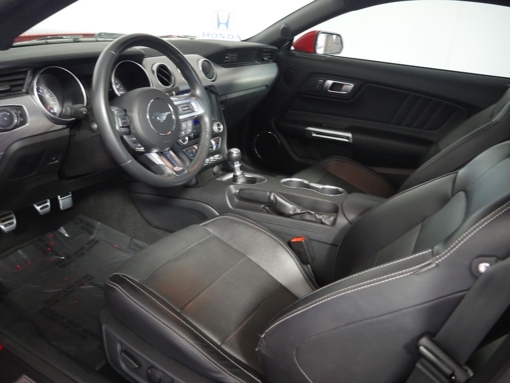 Thumbnail: 2020 Ford Mustang - 11