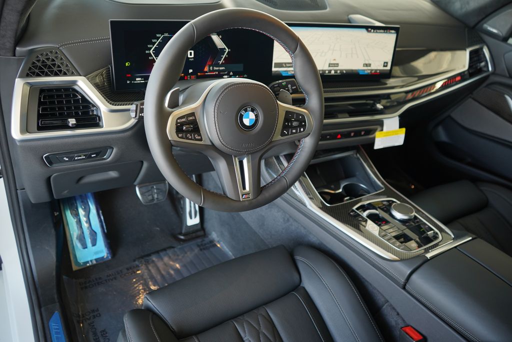 Thumbnail: 2026 BMW X7 - 9