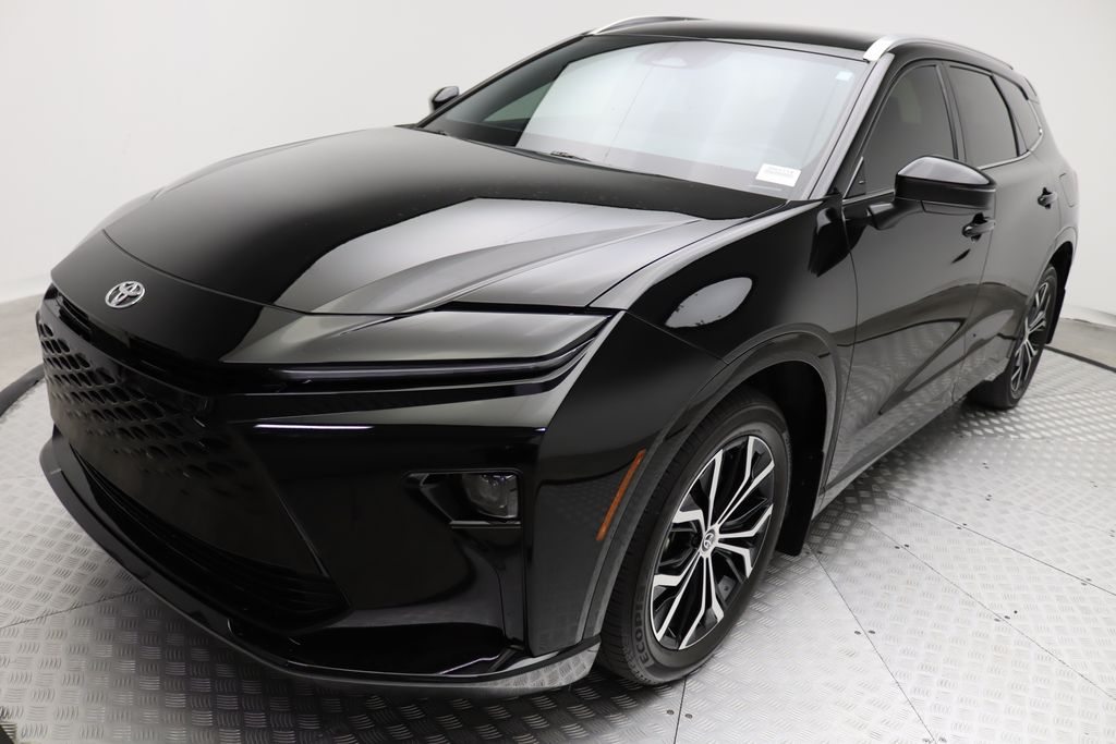 Thumbnail: 2025 Toyota Crown Signia - 2