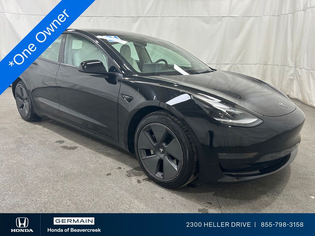 2021 Tesla Model 3 Standard Range Plus RWD