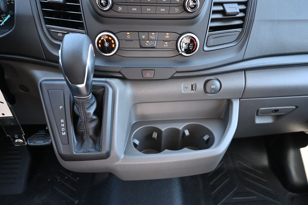 Thumbnail: 2024 Ford Transit Series - 10