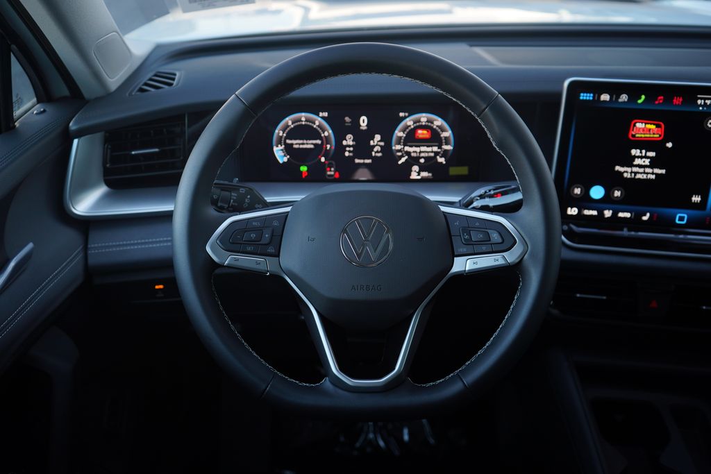 Thumbnail: 2026 Volkswagen Tiguan - 9