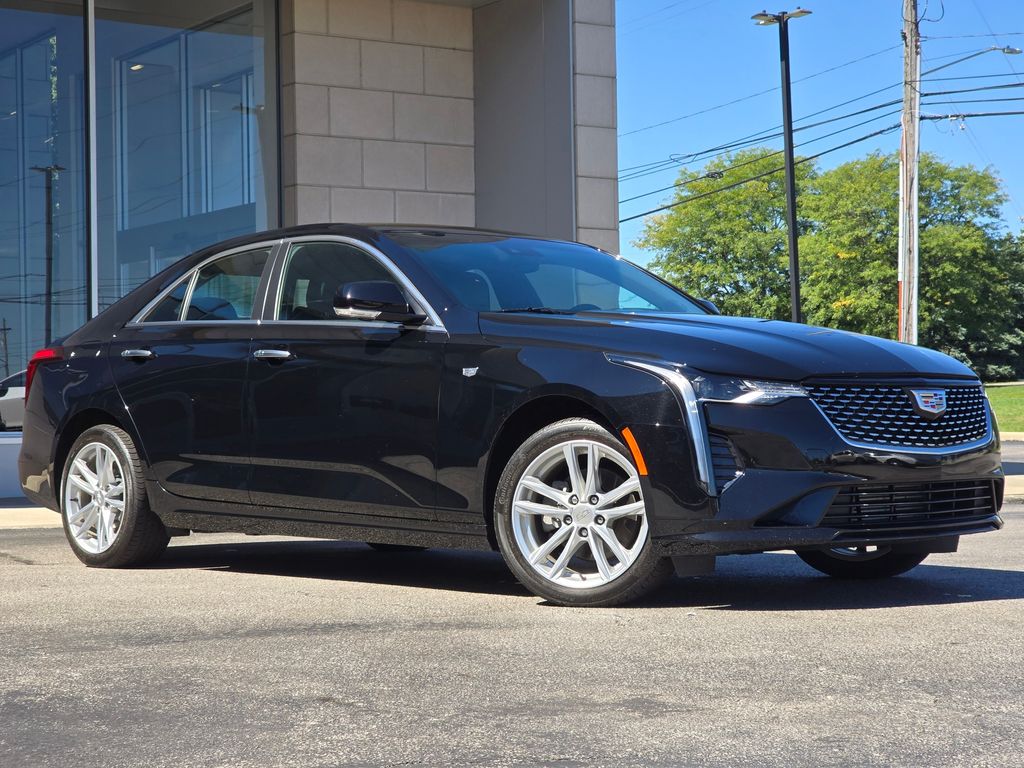  2023 Cadillac CT4 Luxury AWD   