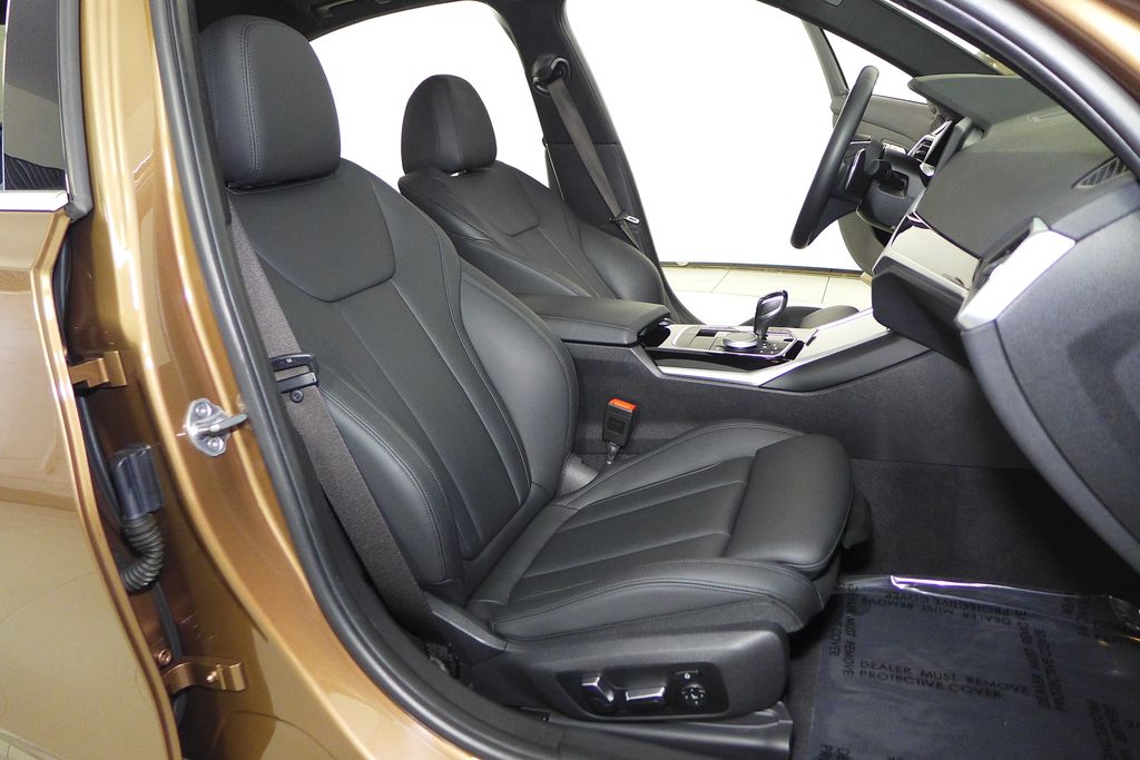 Thumbnail: 2019 BMW 3 Series - 19