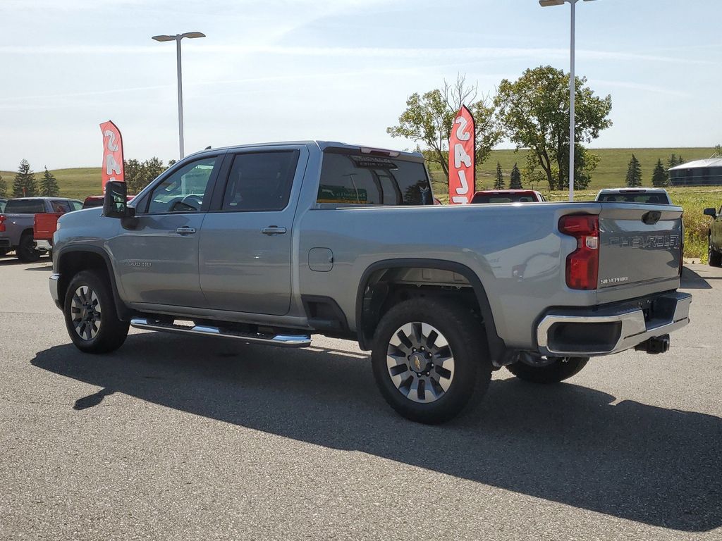 2025 Chevrolet Silverado 2500HD LT 3