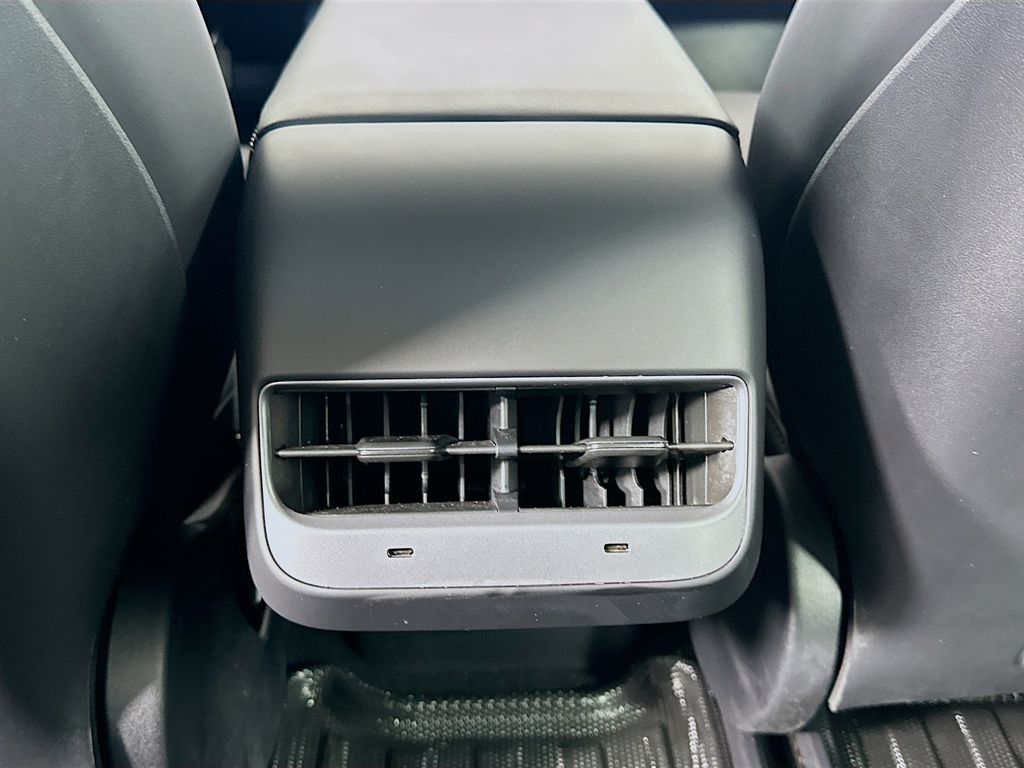 Thumbnail: 2023 Tesla Model 3 - 25