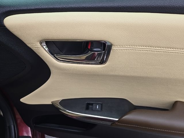 2013 Toyota Avalon Touring 25