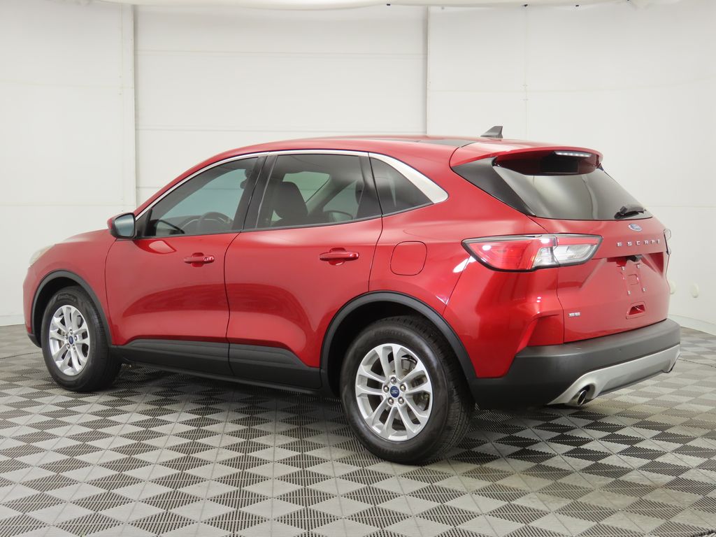 2021 Ford Escape SE 7