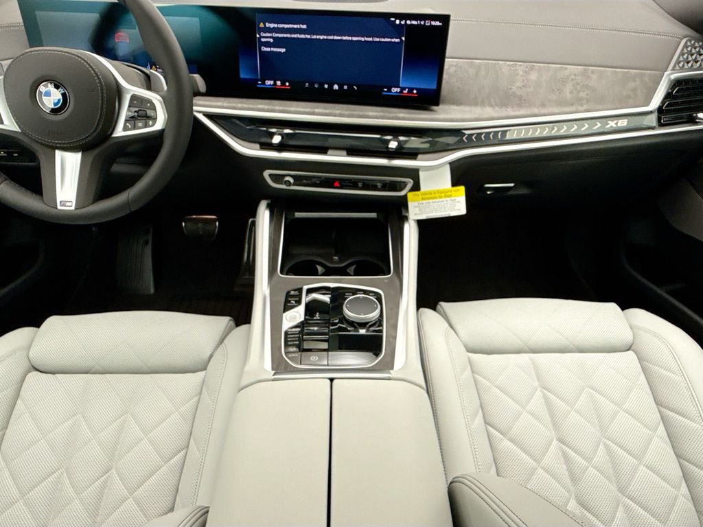 Thumbnail: 2026 BMW X6 - 13