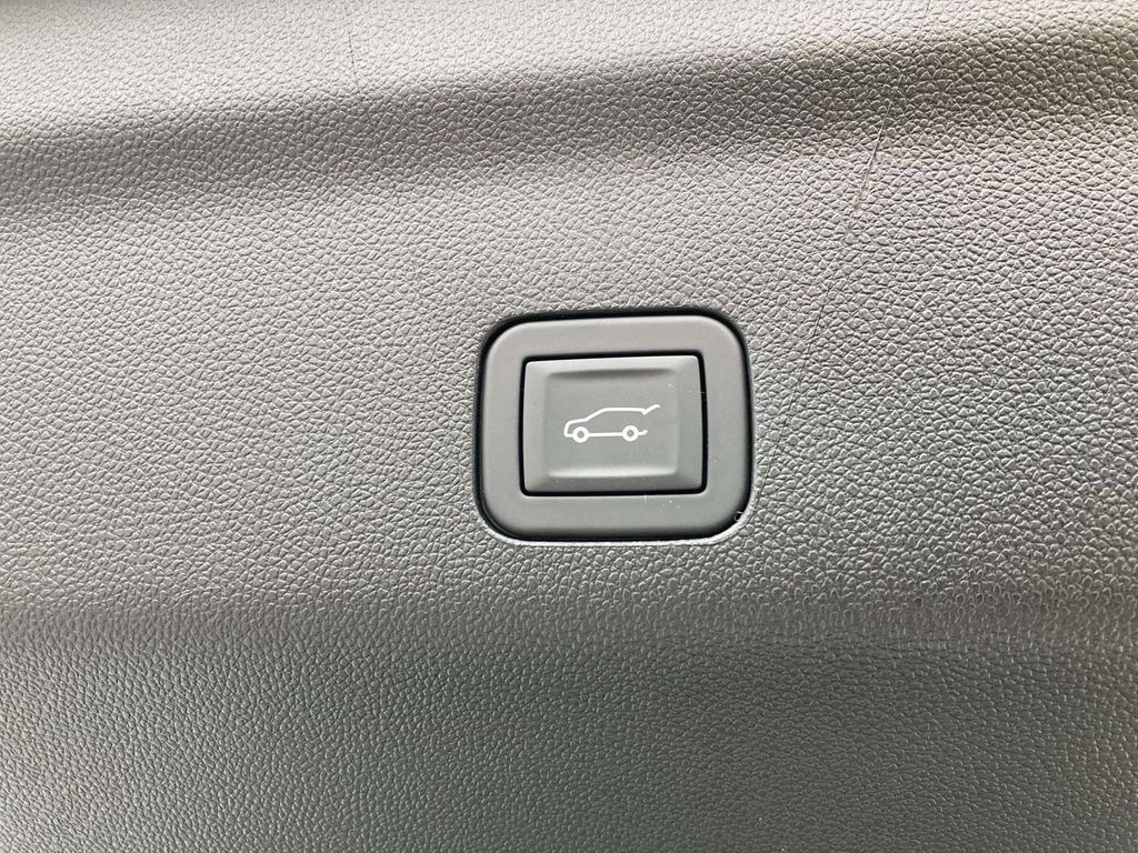 New 2026 White Chevrolet High Country image 12