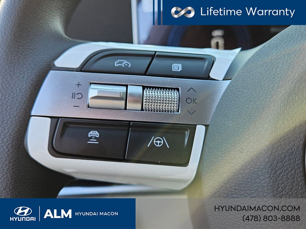 New 2026 White HYUNDAI SEL image 28