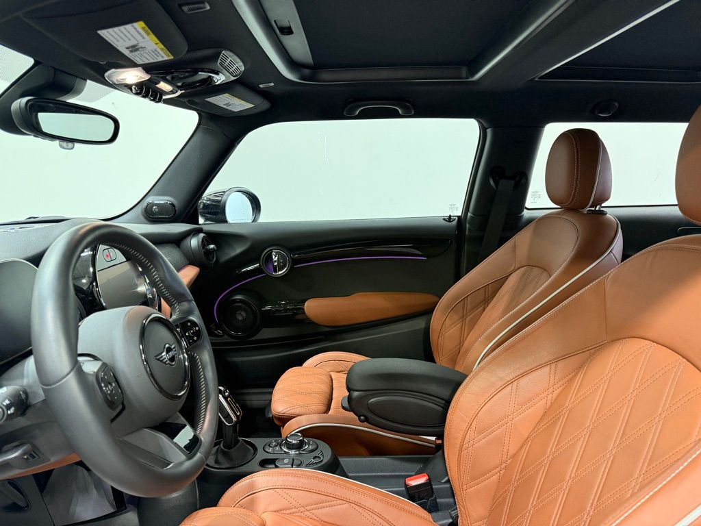 Thumbnail: 2024 MINI Cooper - 10