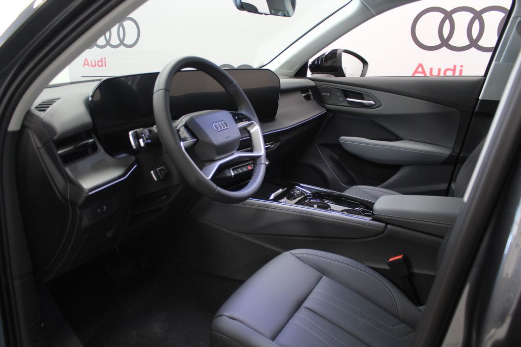 Thumbnail: 2026 Audi Q3 - 11