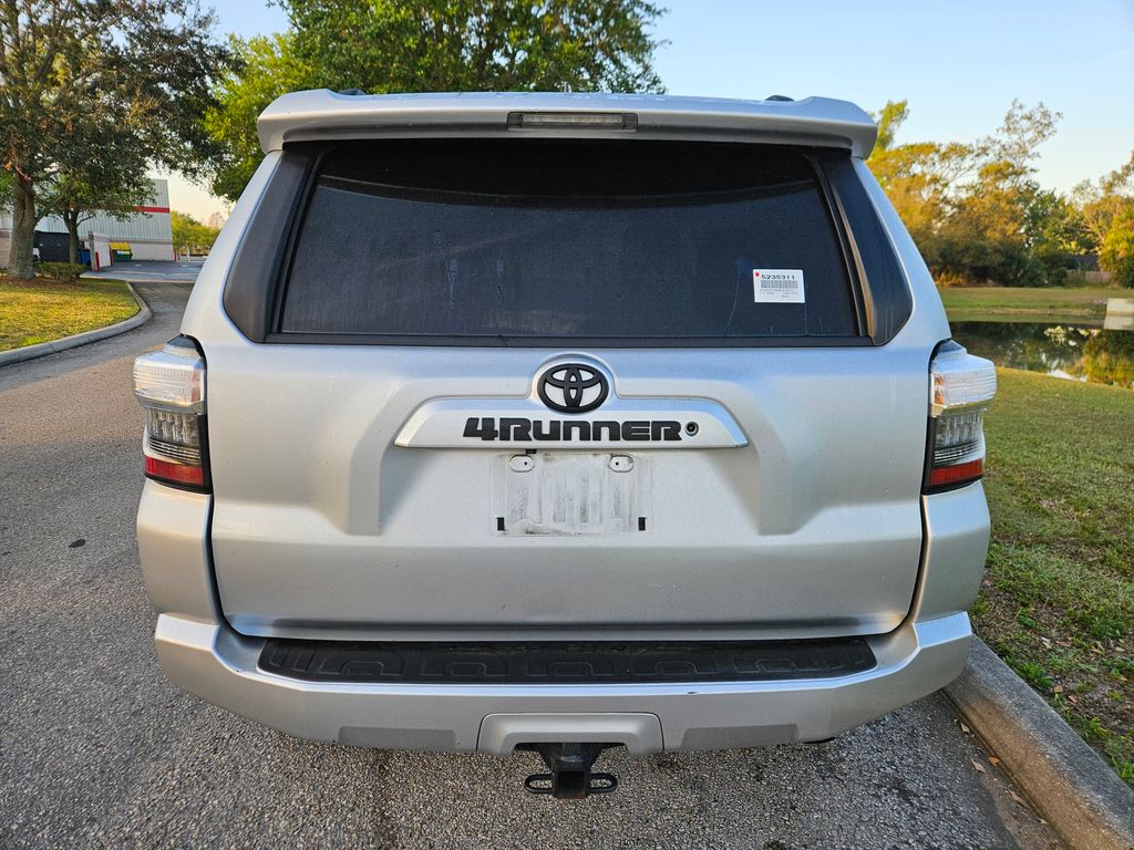 2021 Toyota 4Runner SR5 4