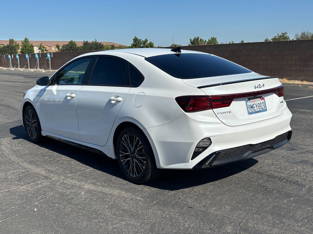 Thumbnail: 2024 Kia Forte - 7