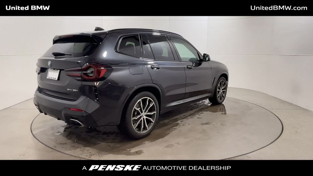 2022 BMW X3 sDrive30i 8