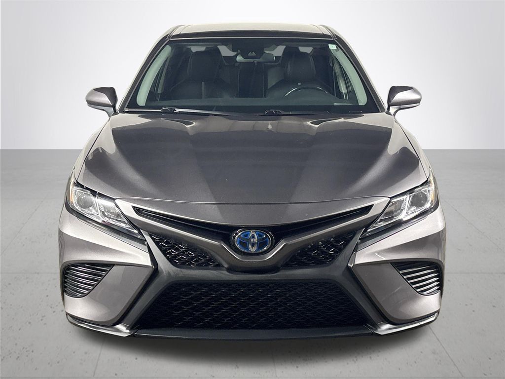 2020 Toyota Camry Hybrid SE