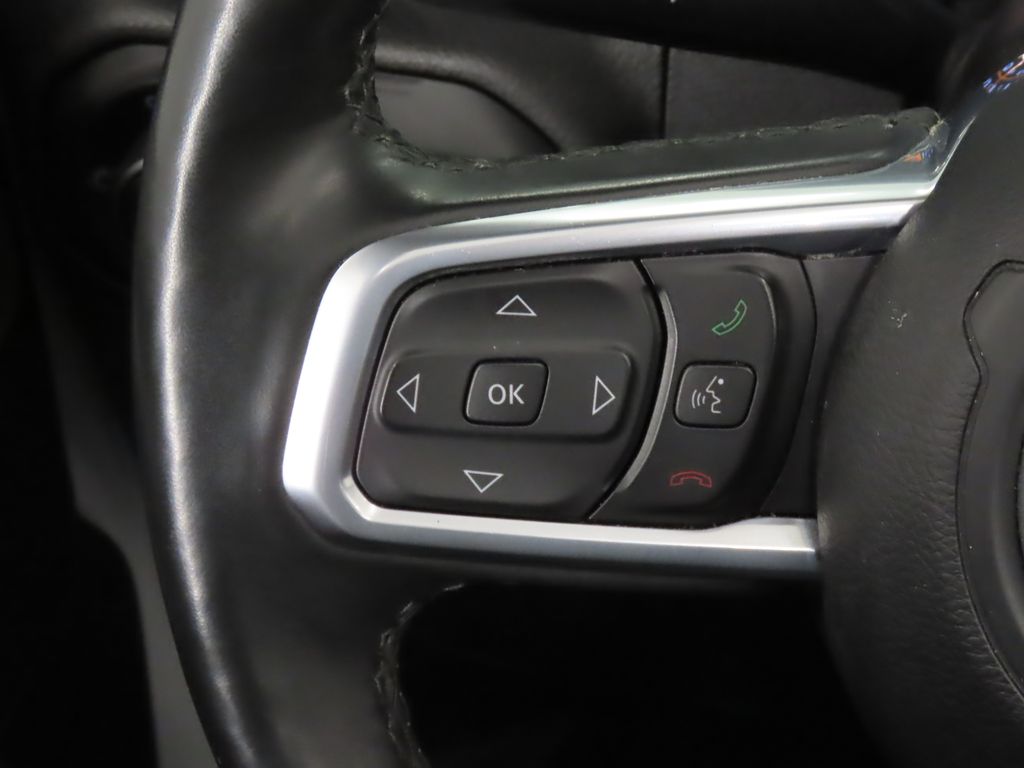 Thumbnail: 2021 Jeep Wrangler - 18