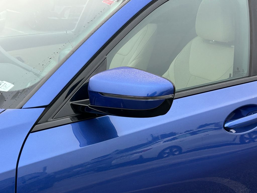 Thumbnail: 2023 BMW 3 Series - 10