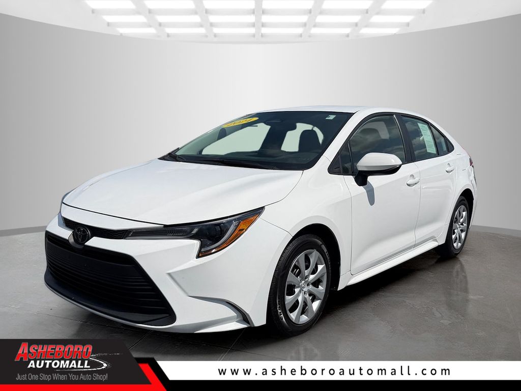 White (Wind Chill Pearl) 2024 Toyota Corolla LE FWD Sedan Front-Wheel Drive Continuously Variable Transmission