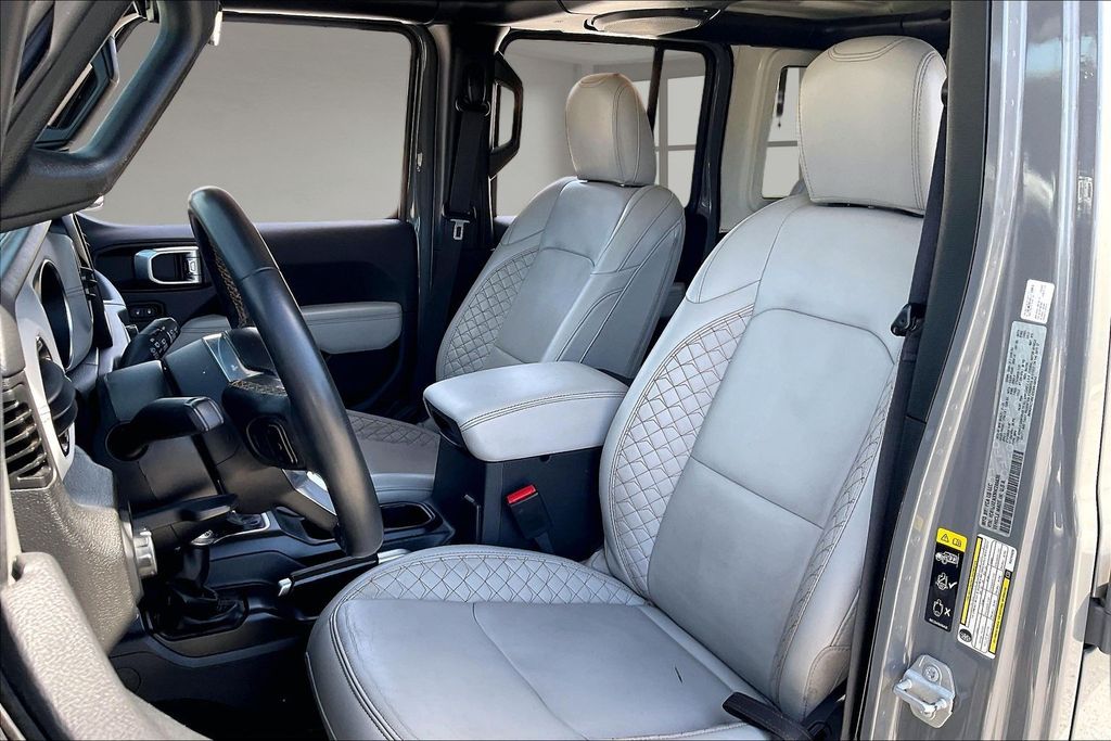 Used 2022 Jeep Wrangler SUV